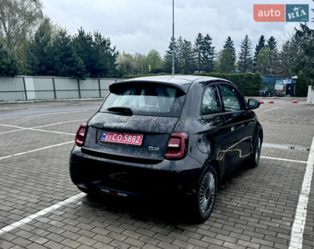Черный Фиат 500e, объемом двигателя 0 л и пробегом 14 тыс. км за 16499 $, фото 7 на Automoto.ua