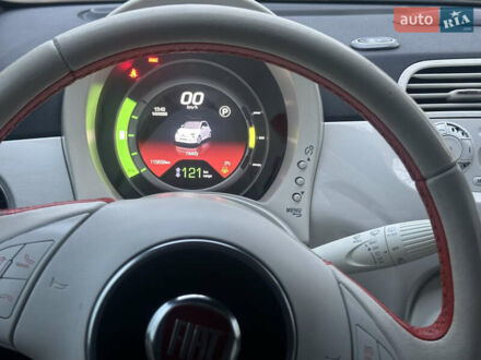 Чорний Фіат 500e, об'ємом двигуна 0 л та пробігом 116 тис. км за 5000 $, фото 1 на Automoto.ua