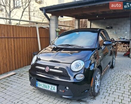 Черный Фиат 500e, объемом двигателя 0 л и пробегом 59 тыс. км за 9500 $, фото 1 на Automoto.ua