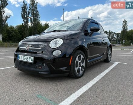 Чорний Фіат 500e, об'ємом двигуна 0 л та пробігом 111 тис. км за 7800 $, фото 1 на Automoto.ua