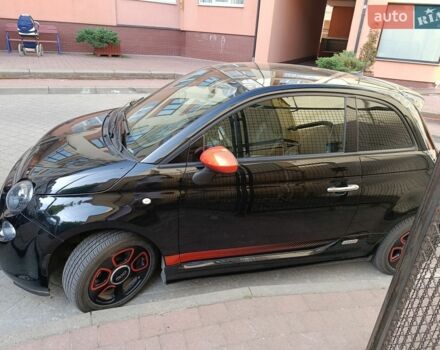 Чорний Фіат 500e, об'ємом двигуна 0 л та пробігом 61 тис. км за 8500 $, фото 1 на Automoto.ua