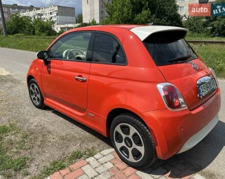 Красный Фиат 500e, объемом двигателя 0 л и пробегом 51 тыс. км за 8600 $, фото 8 на Automoto.ua