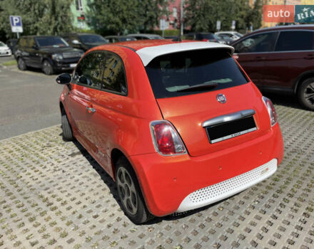 Красный Фиат 500e, объемом двигателя 0 л и пробегом 43 тыс. км за 7200 $, фото 7 на Automoto.ua