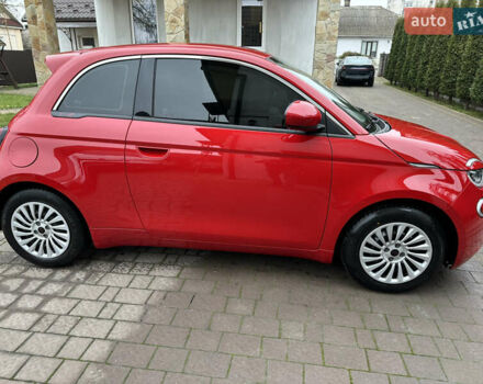 Красный Фиат 500e, объемом двигателя 0 л и пробегом 20 тыс. км за 15200 $, фото 5 на Automoto.ua
