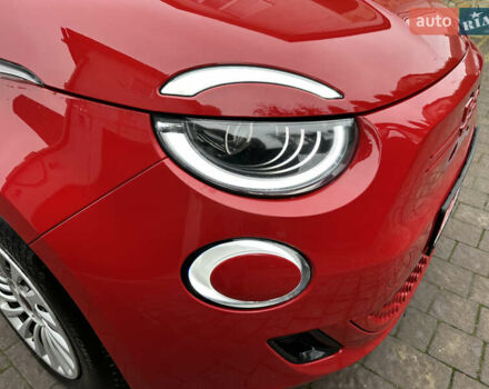 Красный Фиат 500e, объемом двигателя 0 л и пробегом 20 тыс. км за 15200 $, фото 14 на Automoto.ua