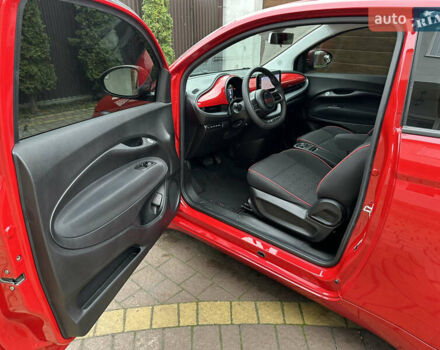 Красный Фиат 500e, объемом двигателя 0 л и пробегом 20 тыс. км за 15200 $, фото 28 на Automoto.ua