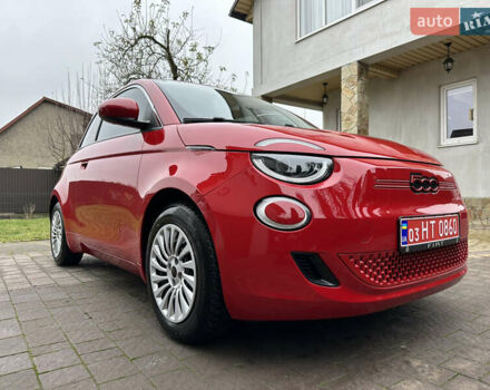Красный Фиат 500e, объемом двигателя 0 л и пробегом 20 тыс. км за 15200 $, фото 17 на Automoto.ua
