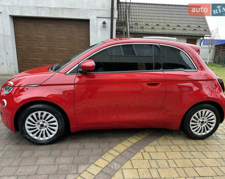 Красный Фиат 500e, объемом двигателя 0 л и пробегом 20 тыс. км за 15200 $, фото 13 на Automoto.ua