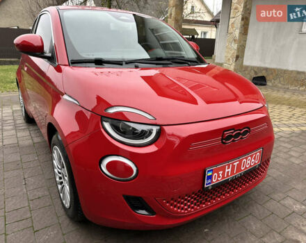 Красный Фиат 500e, объемом двигателя 0 л и пробегом 20 тыс. км за 15200 $, фото 62 на Automoto.ua