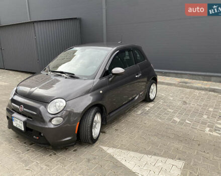 Фіат 500e, об'ємом двигуна 0 л та пробігом 78 тис. км за 10500 $, фото 1 на Automoto.ua