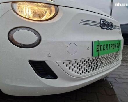 Фіат 500e, об'ємом двигуна 0 л та пробігом 25 тис. км за 14200 $, фото 11 на Automoto.ua