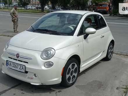 Фіат 500e 2014 у Києві на Automoto.ua Фіат 500e, об'ємом двигуна 0 л та пробігом 116 тис. км за 7500 $, фото 1 на Automoto.ua
