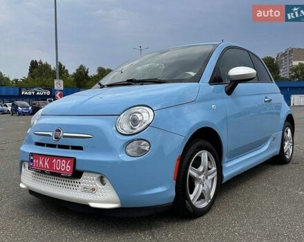Фиат 500e, объемом двигателя 0 л и пробегом 97 тыс. км за 8100 $, фото 1 на Automoto.ua