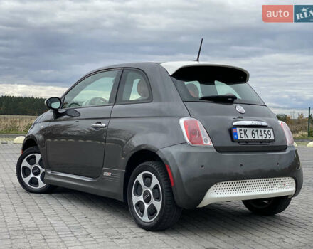 Серый Фиат 500e, объемом двигателя 0 л и пробегом 96 тыс. км за 6250 $, фото 3 на Automoto.ua