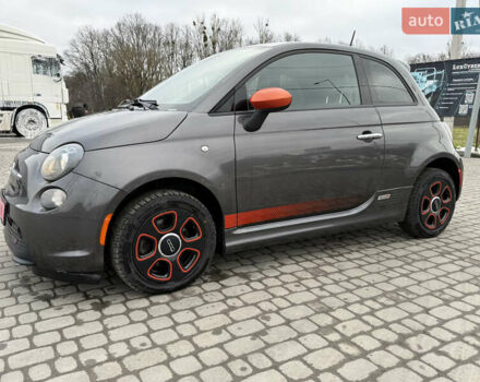 Серый Фиат 500e, объемом двигателя 0 л и пробегом 46 тыс. км за 6999 $, фото 5 на Automoto.ua