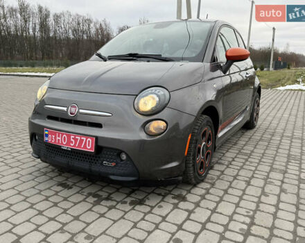 Серый Фиат 500e, объемом двигателя 0 л и пробегом 46 тыс. км за 6999 $, фото 1 на Automoto.ua