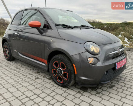 Серый Фиат 500e, объемом двигателя 0 л и пробегом 46 тыс. км за 6999 $, фото 3 на Automoto.ua