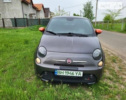 Сірий Фіат 500e, об'ємом двигуна 0 л та пробігом 80 тис. км за 9000 $, фото 4 на Automoto.ua