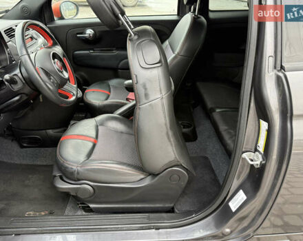 Серый Фиат 500e, объемом двигателя 0 л и пробегом 46 тыс. км за 6999 $, фото 52 на Automoto.ua