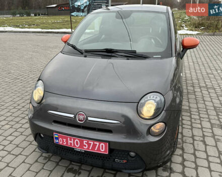 Серый Фиат 500e, объемом двигателя 0 л и пробегом 46 тыс. км за 6999 $, фото 7 на Automoto.ua