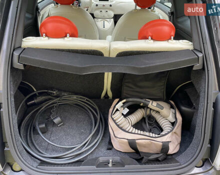 Серый Фиат 500e, объемом двигателя 0 л и пробегом 96 тыс. км за 6250 $, фото 53 на Automoto.ua