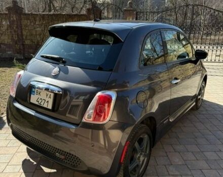 Серый Фиат 500e, объемом двигателя 0 л и пробегом 126 тыс. км за 6600 $, фото 7 на Automoto.ua