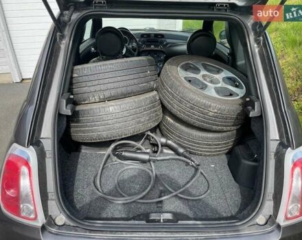 Сірий Фіат 500e, об'ємом двигуна 0 л та пробігом 65 тис. км за 6999 $, фото 41 на Automoto.ua