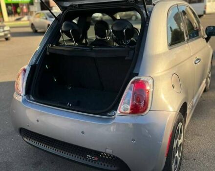 Фиат 500e 2016 в Харькове на Automoto.ua Серый Фиат 500e, объемом двигателя 0 л и пробегом 92 тыс. км за 7600 $, фото 3 на Automoto.ua