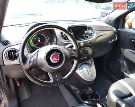 Серый Фиат 500e, объемом двигателя 0 л и пробегом 173 тыс. км за 6800 $, фото 7 на Automoto.ua