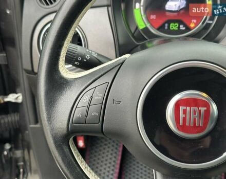 Серый Фиат 500e, объемом двигателя 0 л и пробегом 54 тыс. км за 7490 $, фото 20 на Automoto.ua