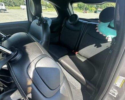 Сірий Фіат 500e, об'ємом двигуна 0 л та пробігом 69 тис. км за 8950 $, фото 18 на Automoto.ua