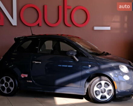 Сірий Фіат 500e, об'ємом двигуна 0 л та пробігом 76 тис. км за 8500 $, фото 7 на Automoto.ua