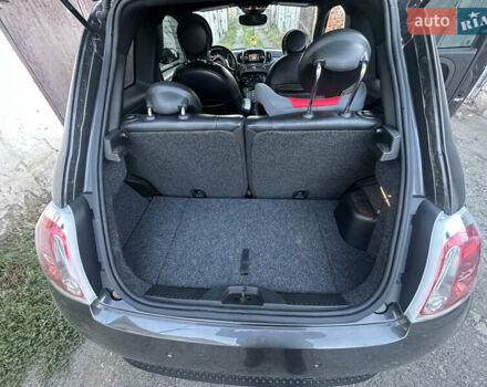Серый Фиат 500e, объемом двигателя 0 л и пробегом 60 тыс. км за 8500 $, фото 5 на Automoto.ua