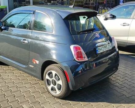 Серый Фиат 500e, объемом двигателя 0 л и пробегом 76 тыс. км за 8200 $, фото 2 на Automoto.ua