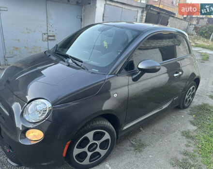 Серый Фиат 500e, объемом двигателя 0 л и пробегом 60 тыс. км за 8500 $, фото 1 на Automoto.ua