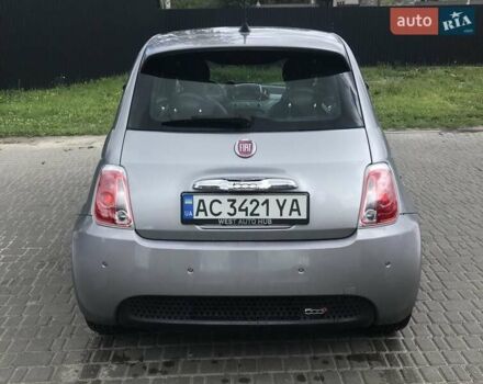 Серый Фиат 500e, объемом двигателя 0 л и пробегом 29 тыс. км за 11500 $, фото 2 на Automoto.ua