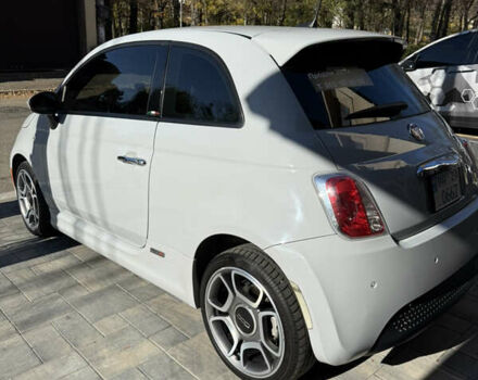 Серый Фиат 500e, объемом двигателя 0 л и пробегом 79 тыс. км за 9200 $, фото 8 на Automoto.ua