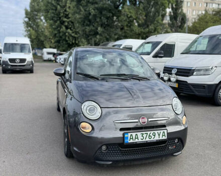 Серый Фиат 500e, объемом двигателя 0 л и пробегом 78 тыс. км за 9300 $, фото 1 на Automoto.ua