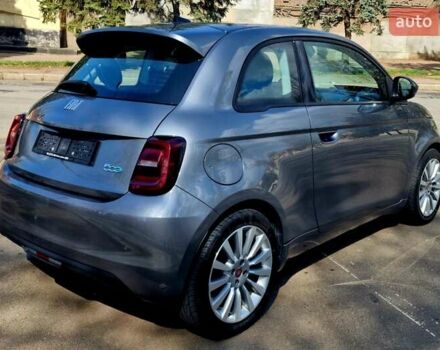 Серый Фиат 500e, объемом двигателя 0 л и пробегом 29 тыс. км за 13950 $, фото 9 на Automoto.ua