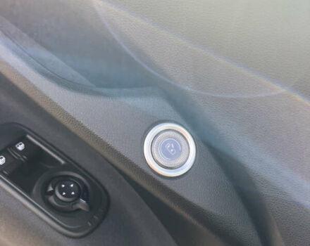 Серый Фиат 500e, объемом двигателя 0 л и пробегом 31 тыс. км за 12700 $, фото 25 на Automoto.ua