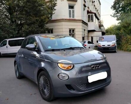 Сірий Фіат 500e, об'ємом двигуна 0 л та пробігом 4 тис. км за 12500 $, фото 1 на Automoto.ua