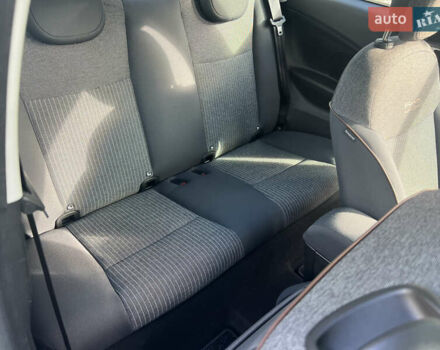 Серый Фиат 500e, объемом двигателя 0 л и пробегом 31 тыс. км за 12700 $, фото 15 на Automoto.ua