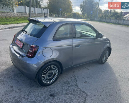 Серый Фиат 500e, объемом двигателя 0 л и пробегом 31 тыс. км за 12700 $, фото 6 на Automoto.ua