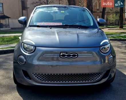Серый Фиат 500e, объемом двигателя 0 л и пробегом 29 тыс. км за 13950 $, фото 7 на Automoto.ua