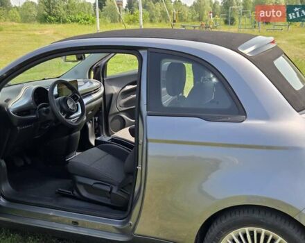 Серый Фиат 500e, объемом двигателя 0 л и пробегом 11 тыс. км за 16500 $, фото 17 на Automoto.ua