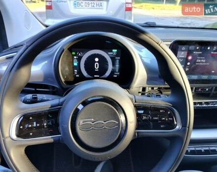 Серый Фиат 500e, объемом двигателя 0 л и пробегом 3 тыс. км за 12500 $, фото 8 на Automoto.ua
