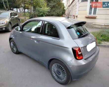 Серый Фиат 500e, объемом двигателя 0 л и пробегом 3 тыс. км за 12500 $, фото 5 на Automoto.ua