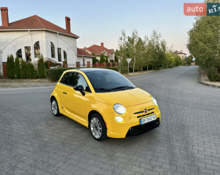 Серый Фиат 500e, объемом двигателя 0 л и пробегом 65 тыс. км за 5900 $, фото 1 на Automoto.ua