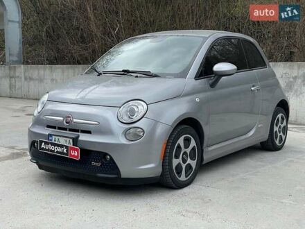 Фиат 500e 2015 в Киеве на Automoto.ua Серый Фиат 500e, объемом двигателя 0 л и пробегом 94 тыс. км за 7790 $, фото 1 на Automoto.ua