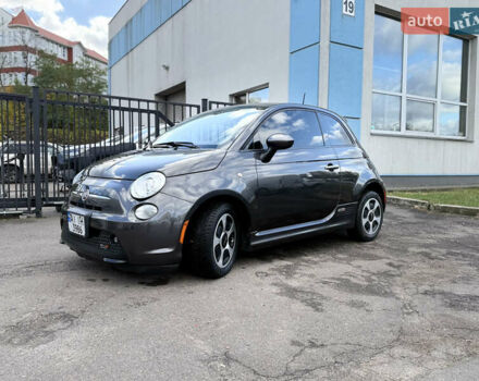 Фиат 500e 2015 в Киеве на Automoto.ua Серый Фиат 500e, объемом двигателя 0 л и пробегом 59 тыс. км за 7700 $, фото 1 на Automoto.ua